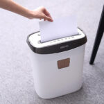 DELI 9928 Destructeur de papier A4 - 6 Feuilles /15 Litres – Image 3