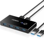 Vue avant du switch USB 3.0 Ugreen avec 4 ports