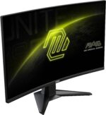 Écran Gaming MSI MAG 27C6X en pleine partie