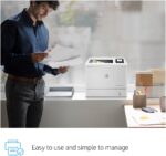 L’imprimante HP M554dn en situation de bureau