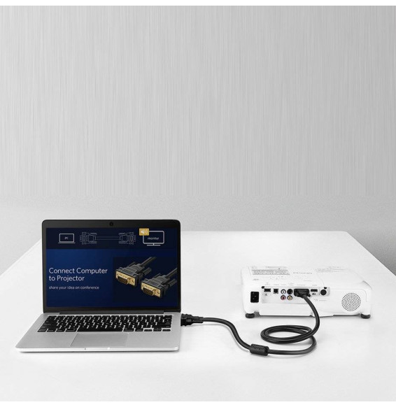 Cable VGA UGREEN noir avec transmission vidéo stable pour usage professionnel